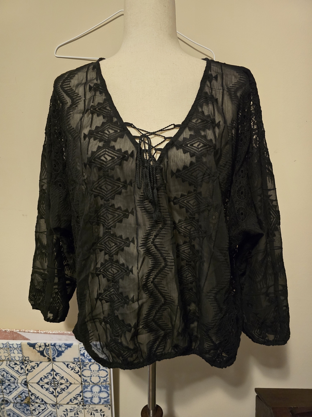 Sanctuary Black Sheer Lace-Up Embroidered Tunic Sz L